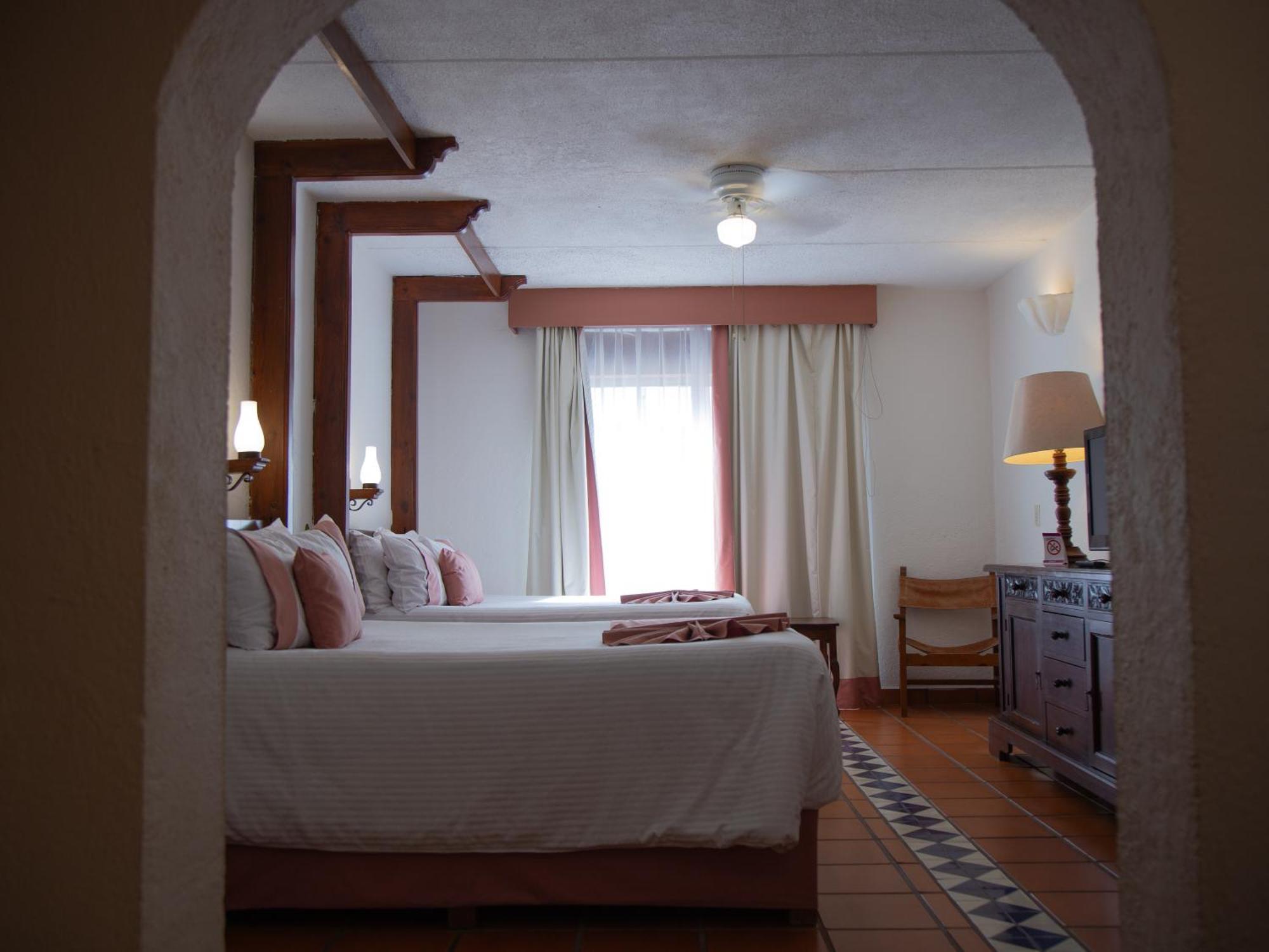 Mision Guanajuato Hotel Екстериор снимка